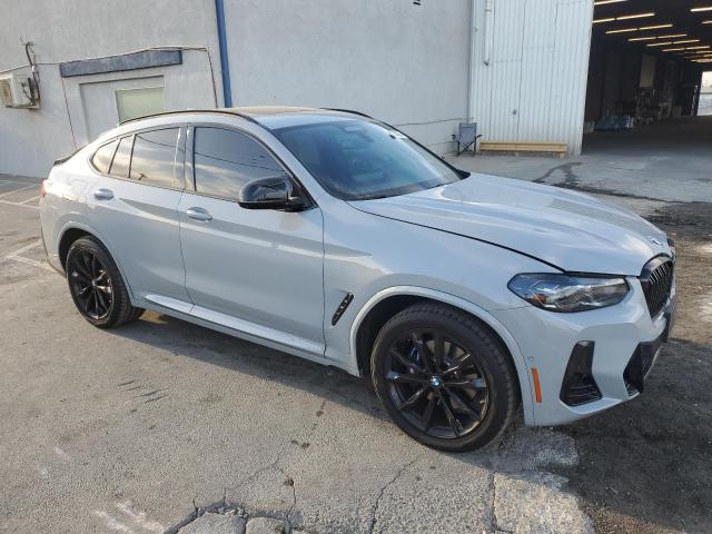 5UX43DT03R9X53900 - 2024 BMW X4 M40I GRAY photo 4
