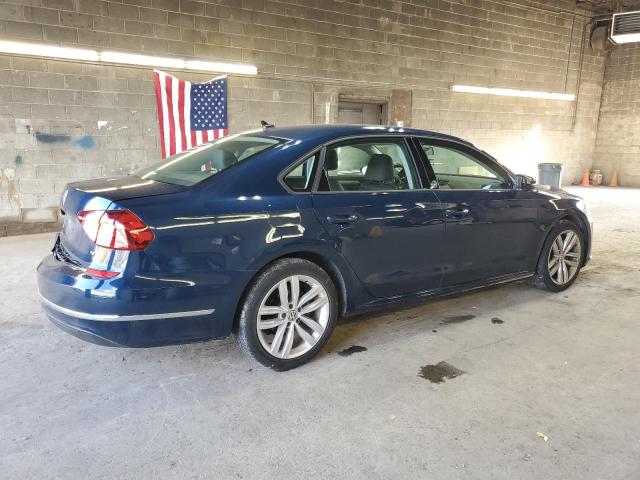 1VWLA7A32KC006408 - 2019 VOLKSWAGEN PASSAT WOLFSBURG BLUE photo 3