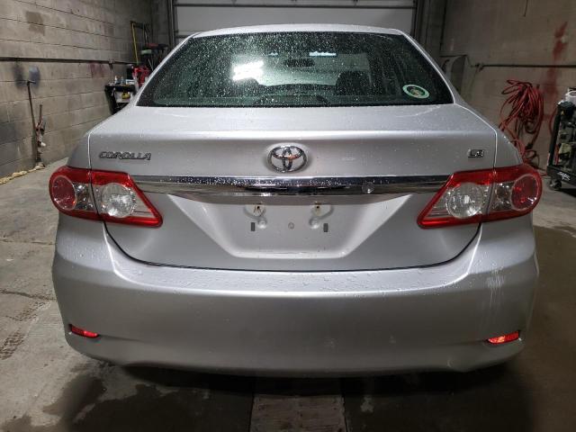 5YFBU4EE2CP027493 - 2012 TOYOTA COROLLA BASE 银色 照片 6