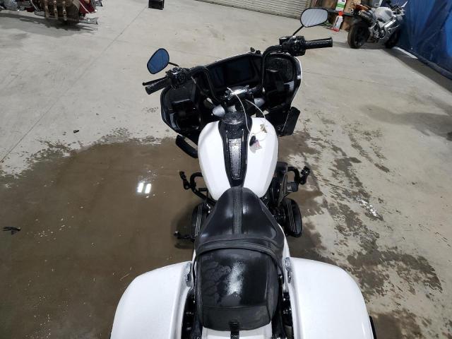 1HD1KH718RB619991 - 2024 HARLEY-DAVIDSON FLTRX 白色 照片 6