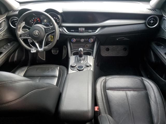 ZASFAKPN0J7C03426 - 2018 ALFA ROMEO STELVIO SPORT Серебристый фото 8