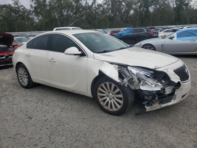 2G4GR5EKXC9141594 - 2012 BUICK REGAL WHITE photo 4