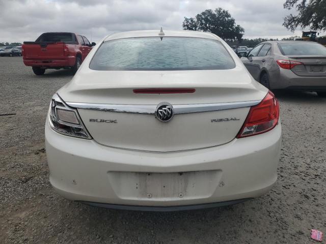 2G4GR5EKXC9141594 - 2012 BUICK REGAL WHITE photo 6