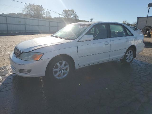 2002 TOYOTA AVALON XL, 