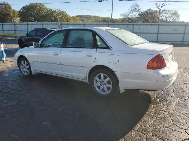 4T1BF28B62U211140 - 2002 TOYOTA AVALON XL WHITE photo 2