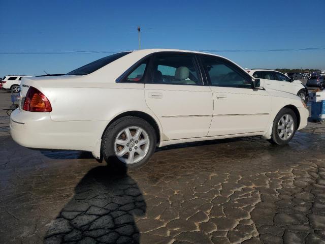 4T1BF28B62U211140 - 2002 TOYOTA AVALON XL WHITE photo 3