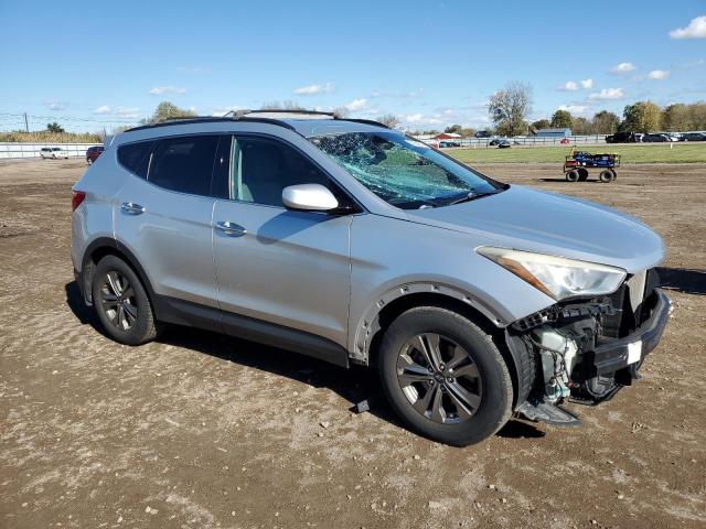 5XYZU3LB7GG330894 - 2016 HYUNDAI SANTA FE S SILVER photo 4
