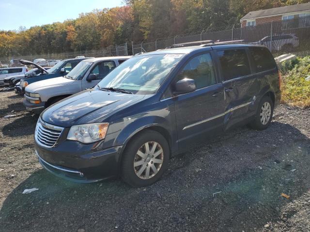 2013 CHRYSLER TOWN & COU TOURING, 