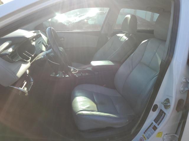 4T1BK1EB0HU245576 - 2017 TOYT AVALON XLE WHITE photo 7