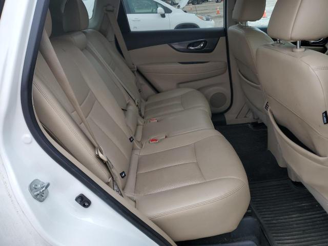 5N1AT2MV6GC749807 - 2016 NISSAN ROGUE S WHITE photo 11