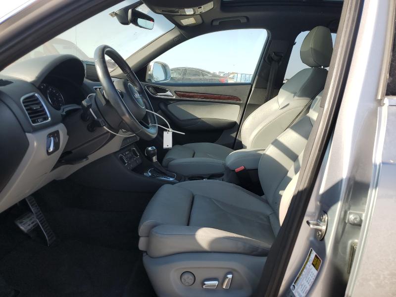 WA1HCCFS5JR010664 - 2018 AUDI Q3 PREMIUM PLUS Silber Foto 7