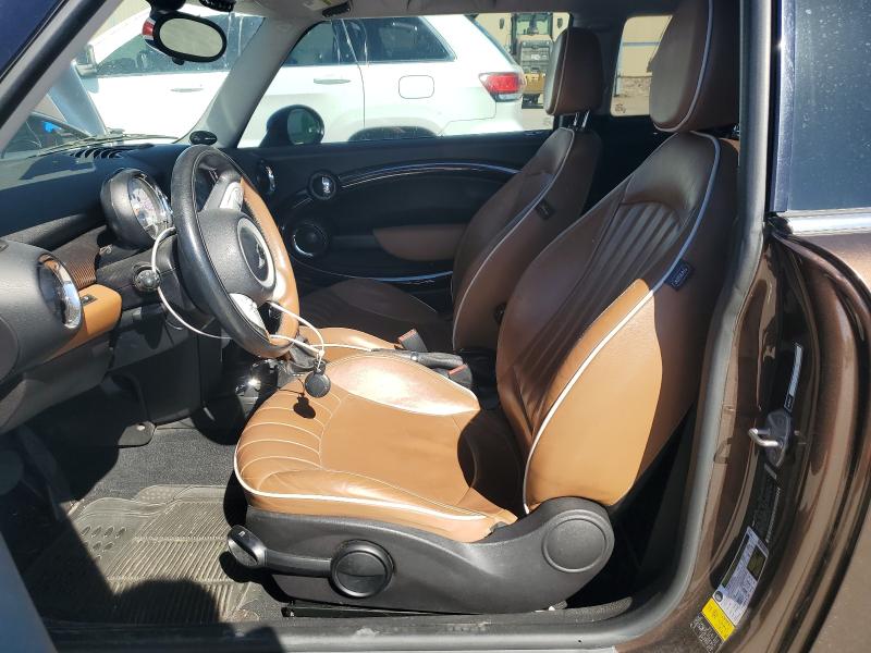 WMWMF3C59ATZ66997 - 2010 MINI COOPER BROWN photo 7