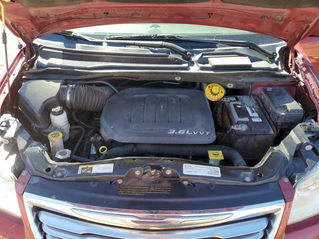 2C4RC1BG2GR213692 - 2016 CHRYSLER TOWN & COU TOURING BURGUNDY photo 12