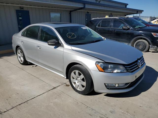 1VWBN7A37EC080833 - 2014 VOLKSWAGEN PASSAT SE 银色 照片 4