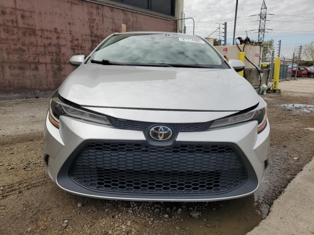 5YFEPRAE6LP059340 - 2020 TOYT COROLLA LE 银色 照片 5