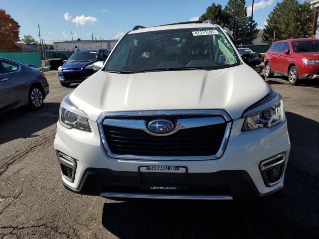 JF2SKAWCXKH569454 - 2019 SUBARU FORESTER TOURING თეთრი ფოტო 5