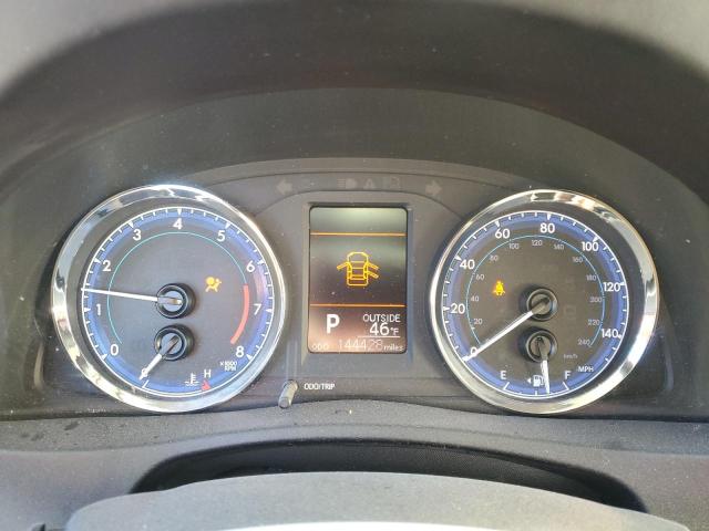 5YFBURHE2KP907939 - 2019 TOYOTA COROLLA L فضي صورة 9