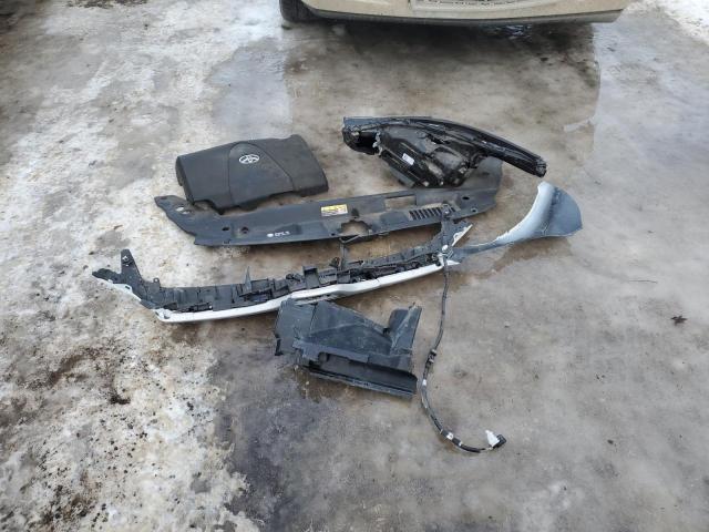 5TDGZRBH4MS109530 - 2021 TOYOTA HIGHLANDER XLE WHITE photo 13