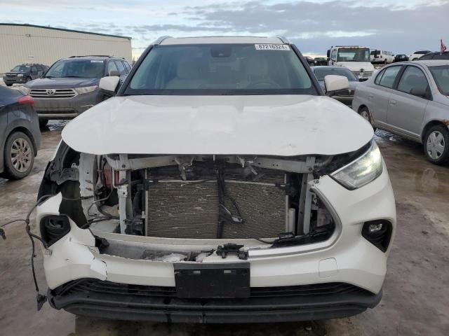5TDGZRBH4MS109530 - 2021 TOYOTA HIGHLANDER XLE WHITE photo 5