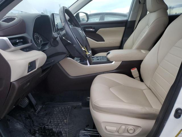 5TDGZRBH4MS109530 - 2021 TOYOTA HIGHLANDER XLE WHITE photo 7