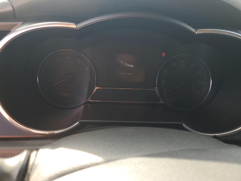 KNAGR4A61B5179683 - 2011 KIA OPTIMA SX WHITE photo 9