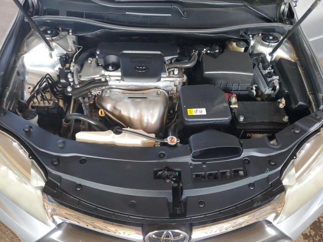 4T1BF1FK1HU797915 - 2017 TOYOTA CAMRY LE 银色 照片 11