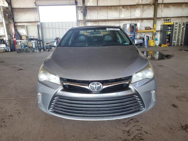 4T1BF1FK1HU797915 - 2017 TOYOTA CAMRY LE 银色 照片 5
