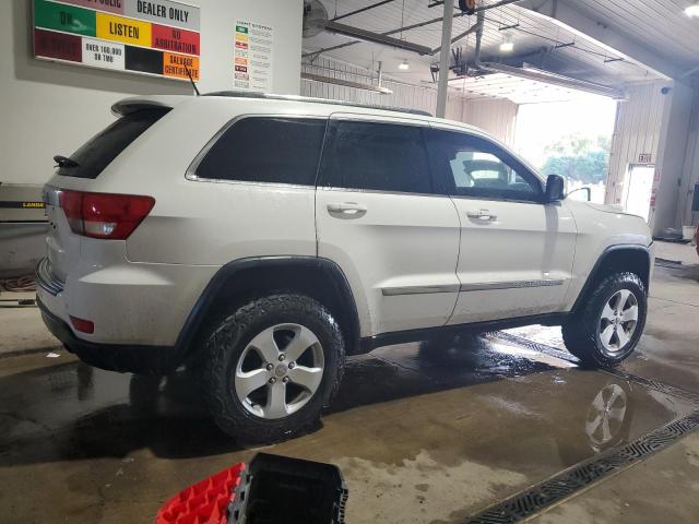 1J4RR4GG3BC655434 - 2011 JEEP GRAND CHER LAREDO Ақ фото 3