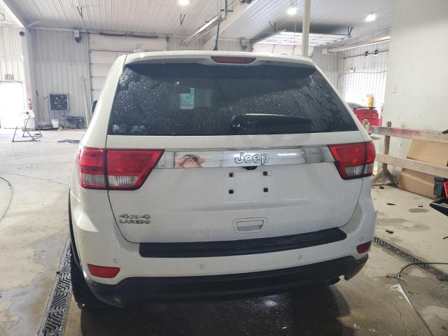 1J4RR4GG3BC655434 - 2011 JEEP GRAND CHER LAREDO Ақ фото 6