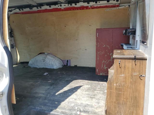 1GCWGAFF4H1197154 - 2017 CHEVROLET EXPRESS G2 WHITE photo 10