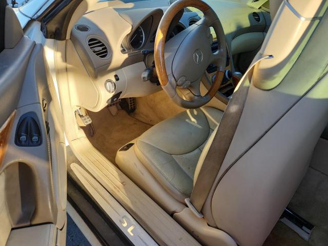 WDBSK75FX4F076562 - 2004 MERCEDES-BENZ SL 500 白色 照片 8