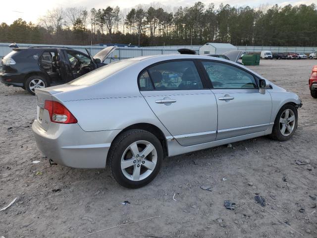 19XFA1F64BE034235 - 2011 HONDA CIVIC LX-S 银色 照片 3