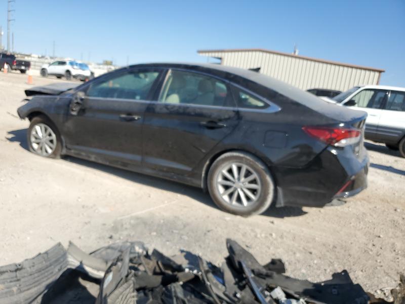 5NPE24AF4KH808643 - 2019 HYUNDAI SONATA SE BLACK photo 2