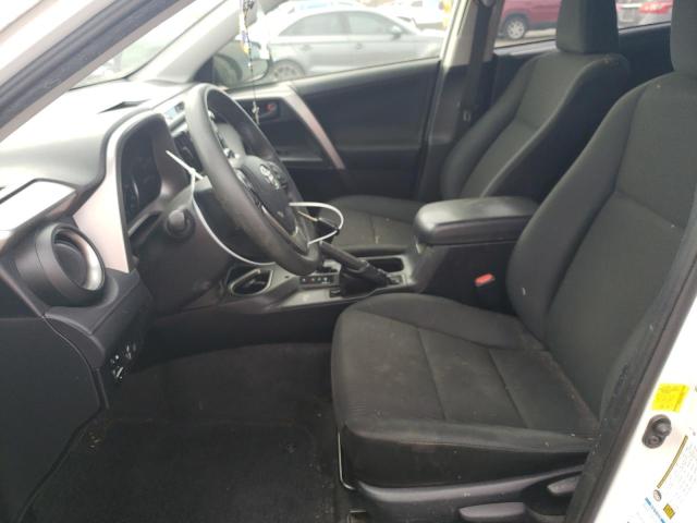 JTMBFREV0HJ715964 - 2017 TOYOTA RAV4 LE WHITE photo 7