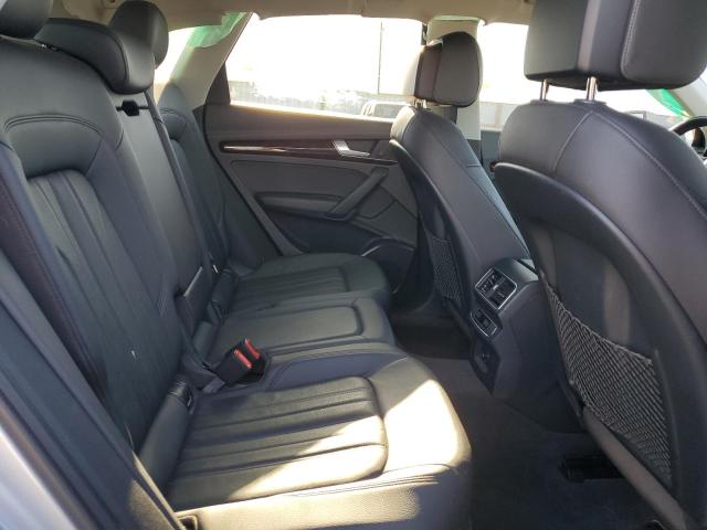 WA1ANAFY0J2060448 - 2018 AUDI Q5 PREMIUM ვერცხლისფერი ფოტო 11