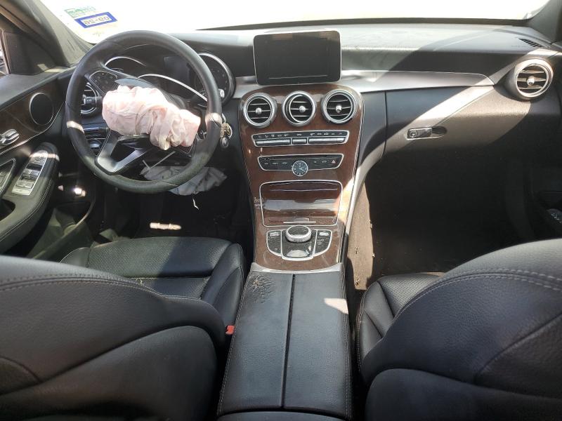 WDDWF4JB6JR403211 - 2018 MERCEDES-BENZ C 300 Чорний фото 8