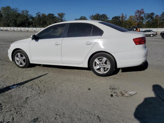 3VWLL7AJ2EM266867 - 2014 VOLKSWAGEN JETTA TDI WHITE photo 2