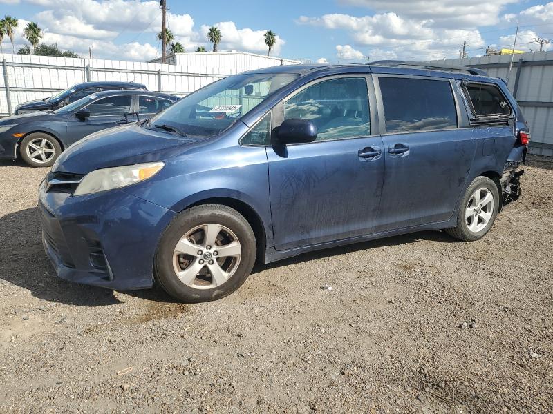 2018 TOYOTA SIENNA LE, 