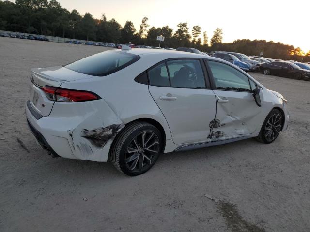 5YFS4MCE7MP063250 - 2021 TOYOTA COROLLA SE WHITE photo 3