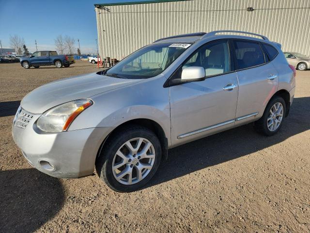 2013 NISSAN ROGUE S, 