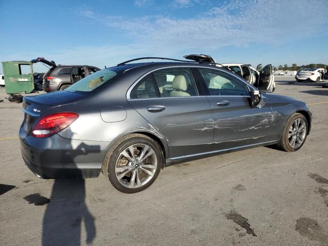55SWF4KBXJU269199 - 2018 MERCEDES-BENZ C 300 4MATIC GRAY photo 3