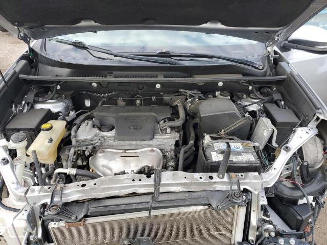 2T3BFREV9GW504908 - 2016 TOYOTA RAV4 LE SILVER photo 11
