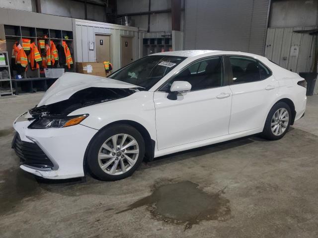 2022 TOYOTA CAMRY LE, 