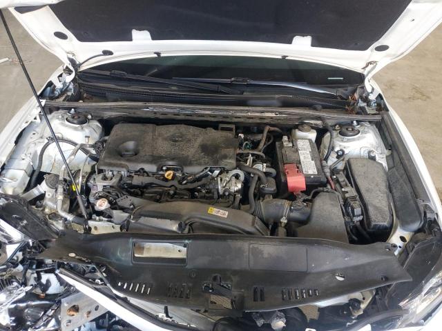 4T1C11BK9NU049739 - 2022 TOYOTA CAMRY LE WHITE photo 11
