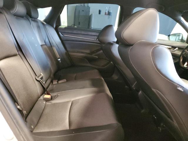1HGCV1F33JA041144 - 2018 HONDA ACCORD SPORT Күміс фото 10