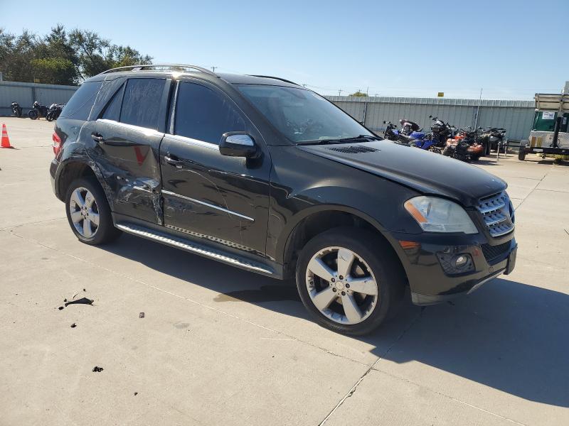 4JGBB8GBXAA621438 - 2010 MERCEDES-BENZ ML 350 4MATIC BLACK photo 4