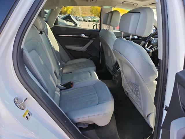 WA1BNAFY9J2228219 - 2018 AUDI Q5 PREMIUM PLUS WHITE photo 11