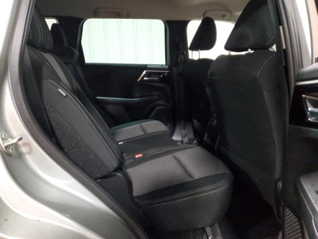 JA4J4TA80PZ015144 - 2023 MITSUBISHI OUTLANDER ES SILVER photo 11