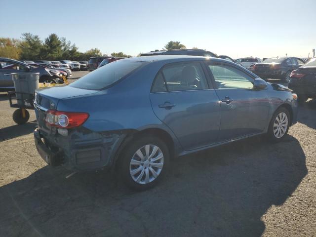 5YFBU4EE2DP154777 - 2013 TOYOTA COROLLA BASE ლურჯი ფოტო 3