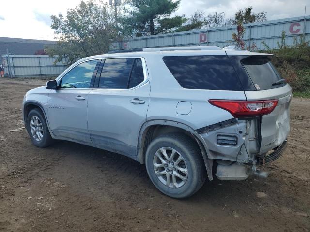 1GNEVGKW6JJ215354 - 2018 CHEVROLET TRAVERSE LT SILVER photo 2